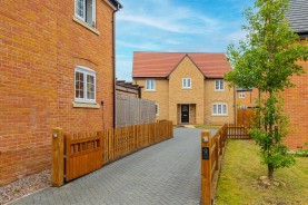 Images for Johnson Close, Burton Latimer