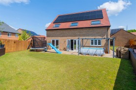 Images for Johnson Close, Burton Latimer
