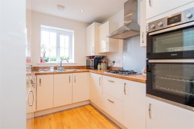Images for The Avenue, Corby