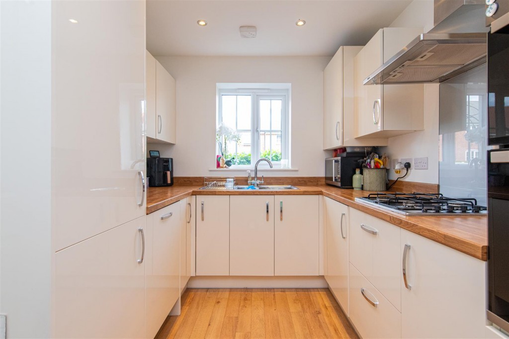 Images for The Avenue, Corby EAID:oscarjamesapi BID:4