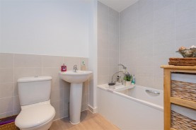 Images for The Avenue, Corby
