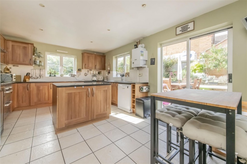 Images for Malham Drive, Kettering EAID:oscarjamesapi BID:2