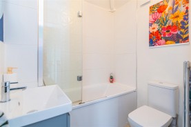 Images for Upper Kings Avenue, Higham Ferrers