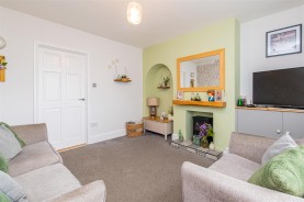 Images for Upper Kings Avenue, Higham Ferrers
