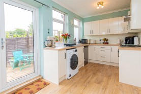 Images for Upper Kings Avenue, Higham Ferrers