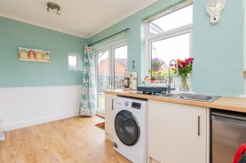 Images for Upper Kings Avenue, Higham Ferrers