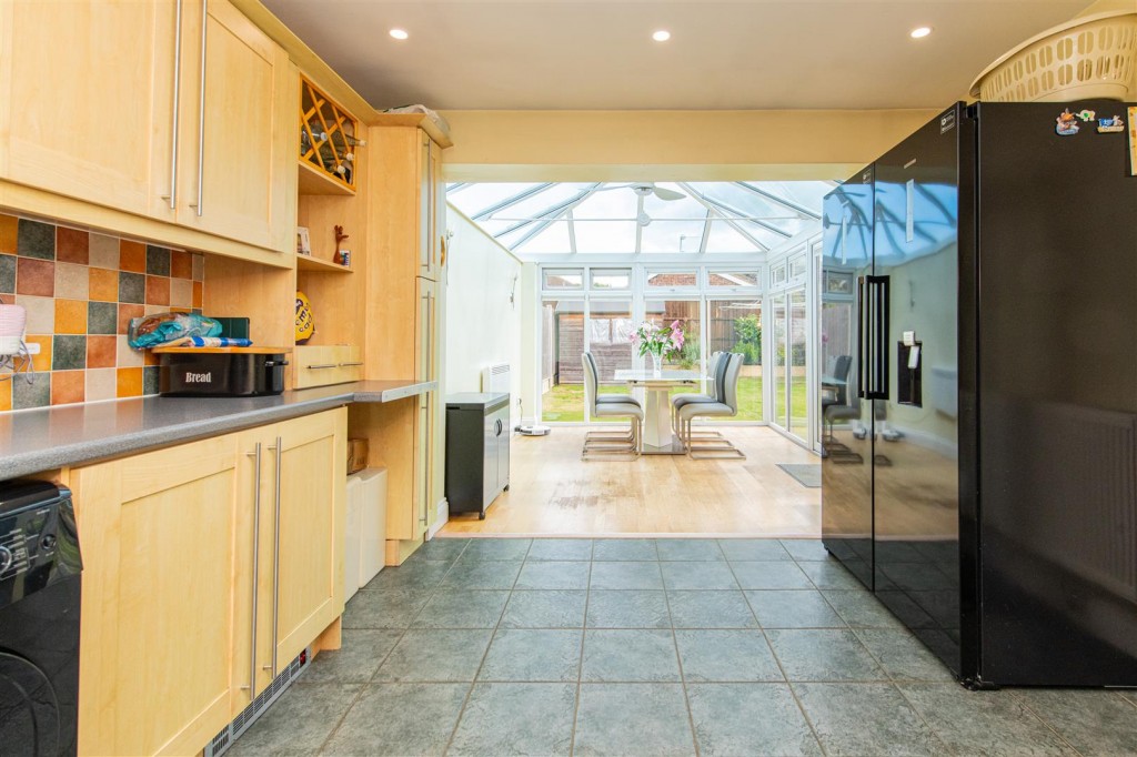 Images for Dulverton Road, Northampton EAID:oscarjamesapi BID:1