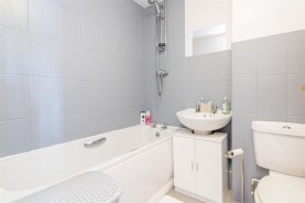 Images for Nightingale Drive, Desborough