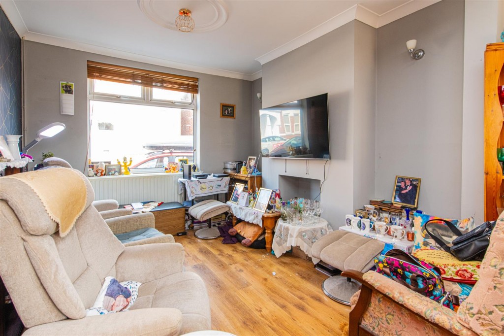 Images for Lindsay Street, Kettering EAID:oscarjamesapi BID:2