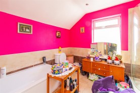 Images for Lindsay Street, Kettering