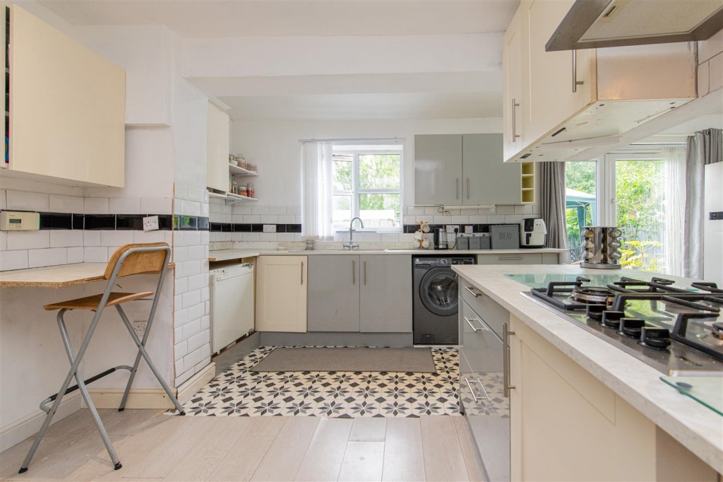Images for Morse Way, Desborough, Kettering EAID:oscarjamesapi BID:2