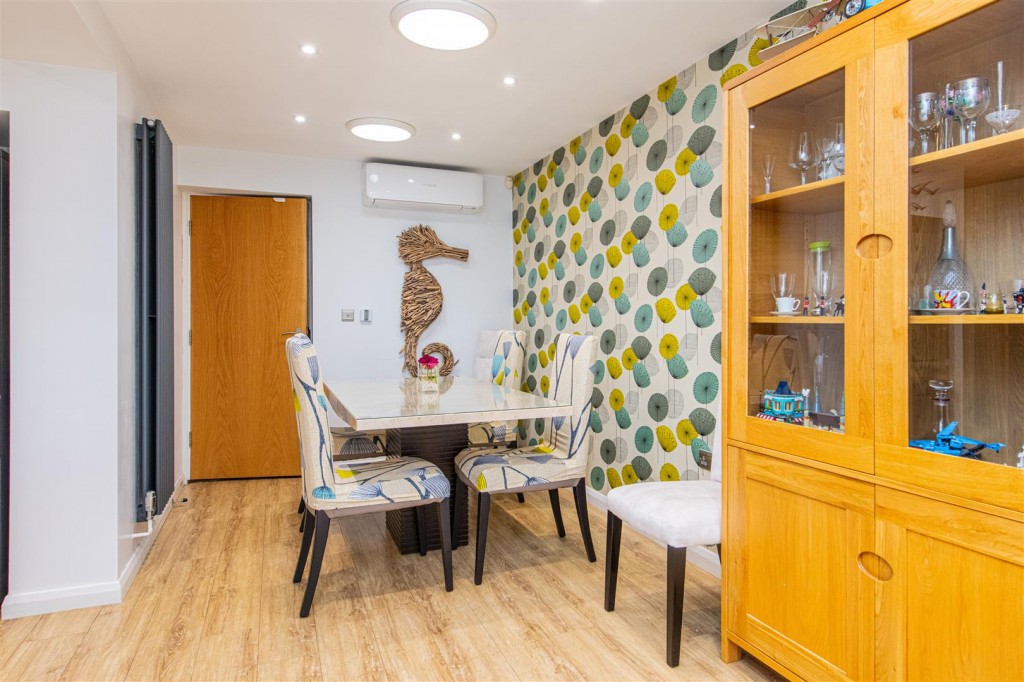 Images for St. Vincents Avenue, Kettering EAID:oscarjamesapi BID:2