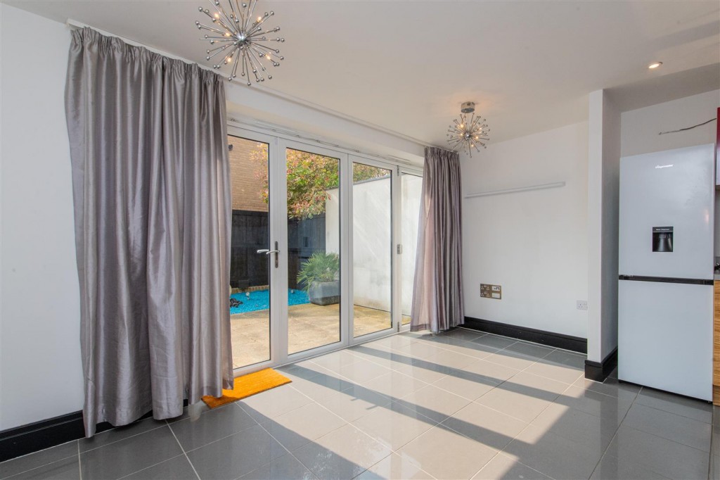 Images for Kesteven Way, Lt Stanion, Corby EAID:oscarjamesapi BID:4