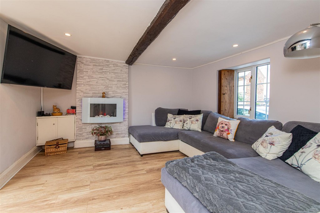 Images for Main Street, Little Harrowden, Wellingborough EAID:oscarjamesapi BID:3
