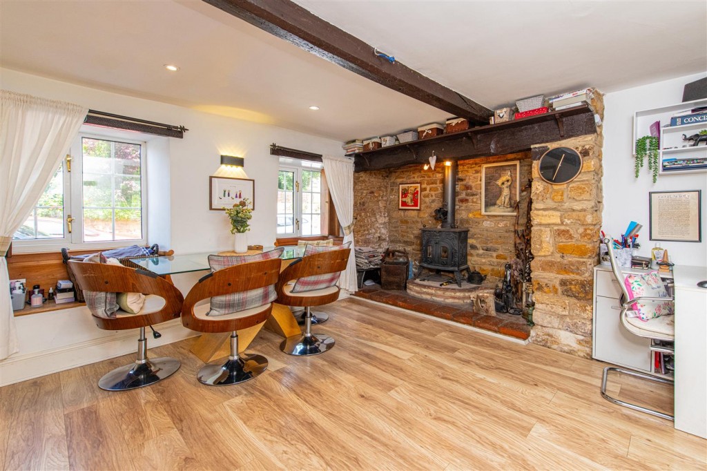 Images for Main Street, Little Harrowden, Wellingborough EAID:oscarjamesapi BID:3