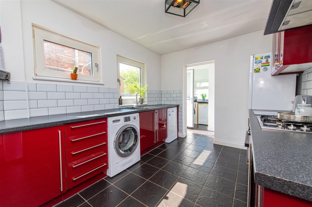 Images for Dryden Street, Kettering EAID:oscarjamesapi BID:2