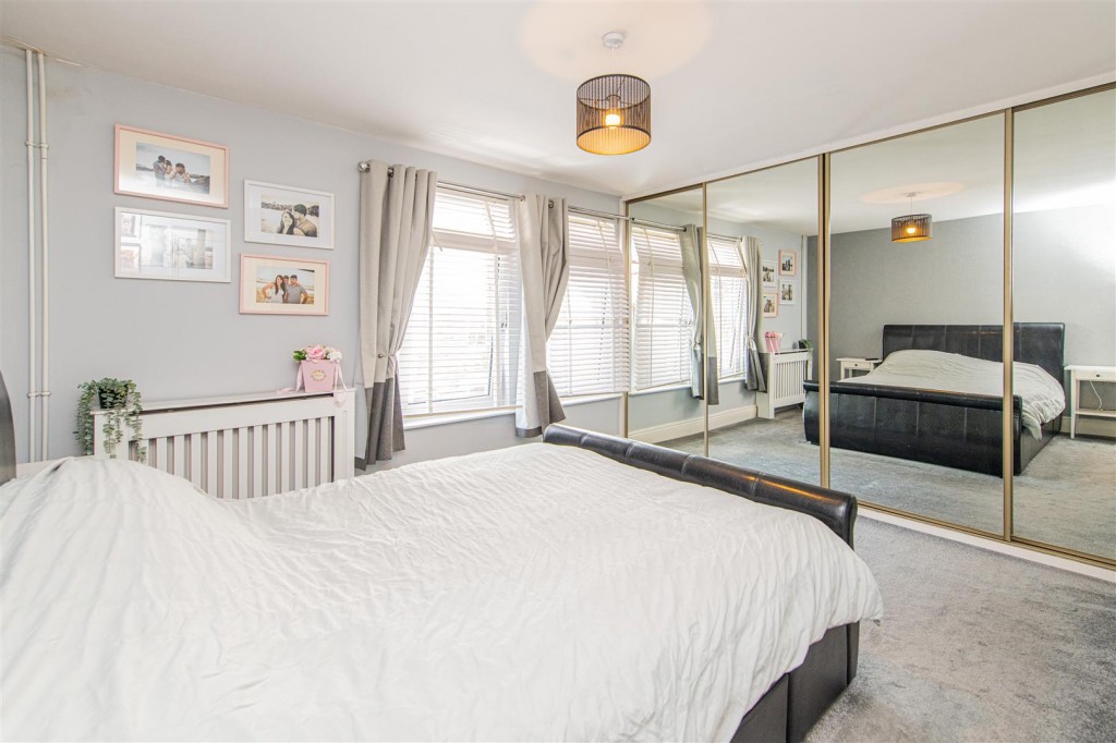 Images for Dryden Street, Kettering EAID:oscarjamesapi BID:2