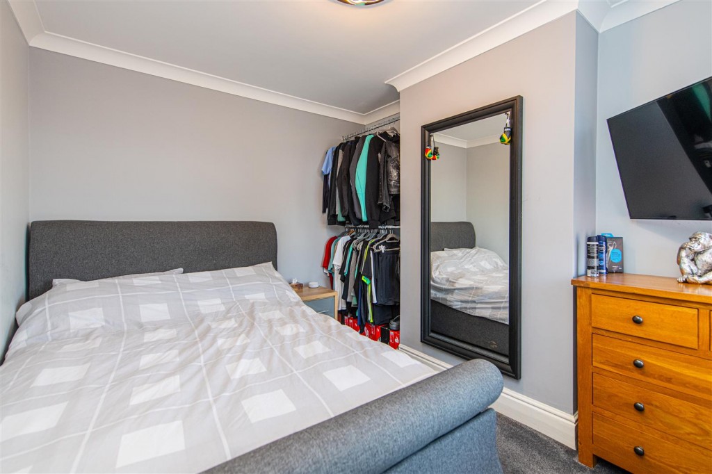 Images for Dryden Street, Kettering EAID:oscarjamesapi BID:2