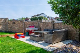 Images for Kipton Field, Rothwell, Kettering