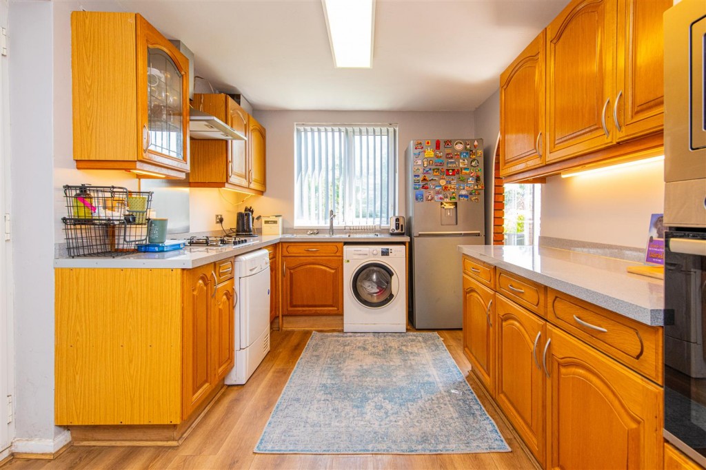 Images for Greenfield Avenue, Kettering EAID:oscarjamesapi BID:2