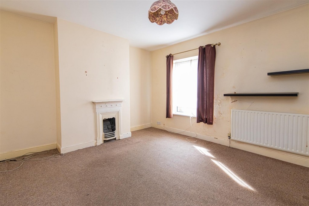 Images for Regent Street, Kettering EAID:oscarjamesapi BID:2