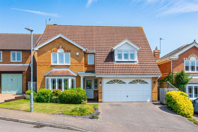 Mead Road, Kettering - EAID:oscarjamesapi, BID:2