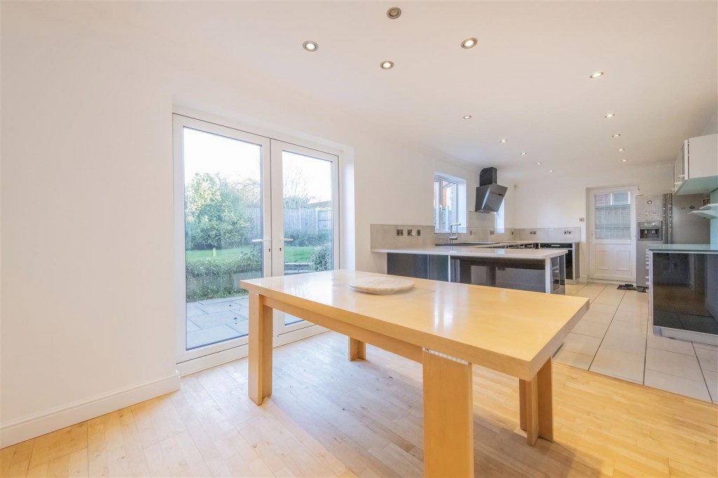Images for Burford Way, Wellingborough EAID:oscarjamesapi BID:2