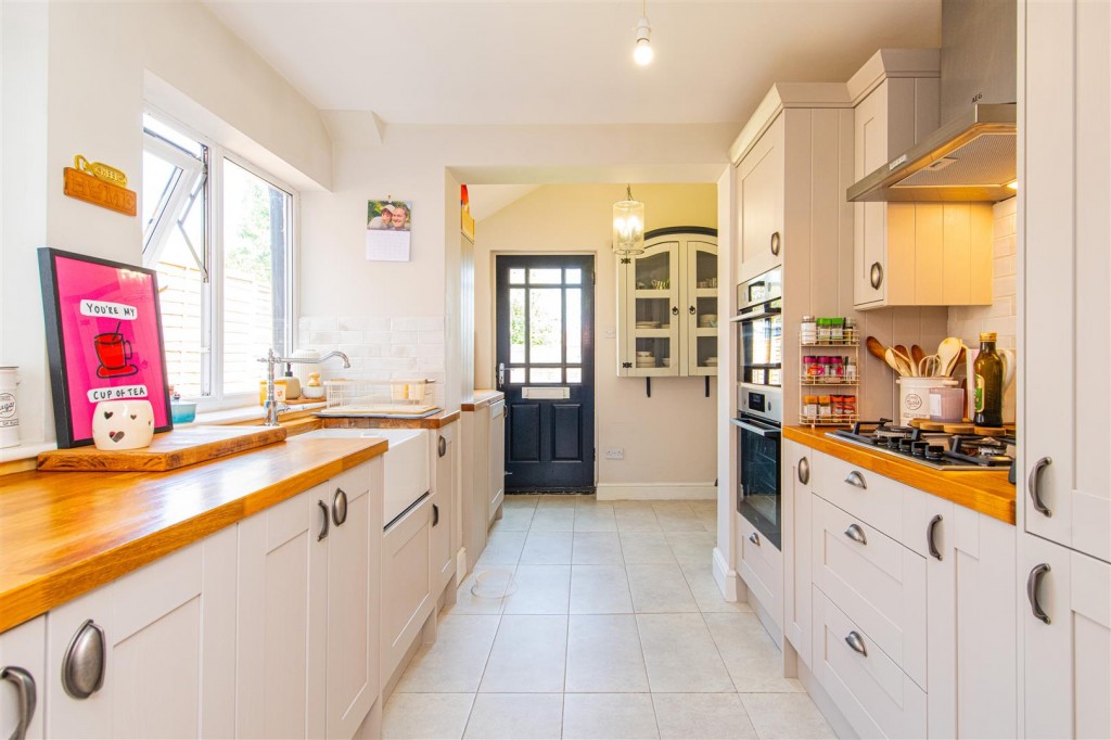 Images for Howard Road, Wollaston, Wellingborough EAID:oscarjamesapi BID:6