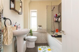 Images for Howard Road, Wollaston, Wellingborough