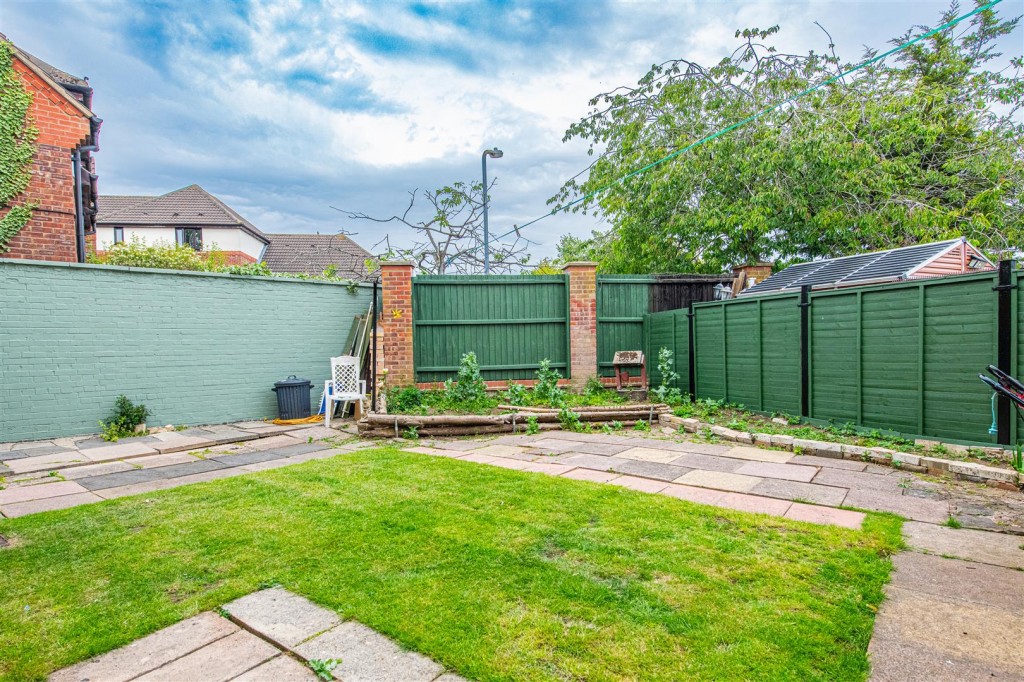 Images for Forest Gate Road, Corby EAID:oscarjamesapi BID:4