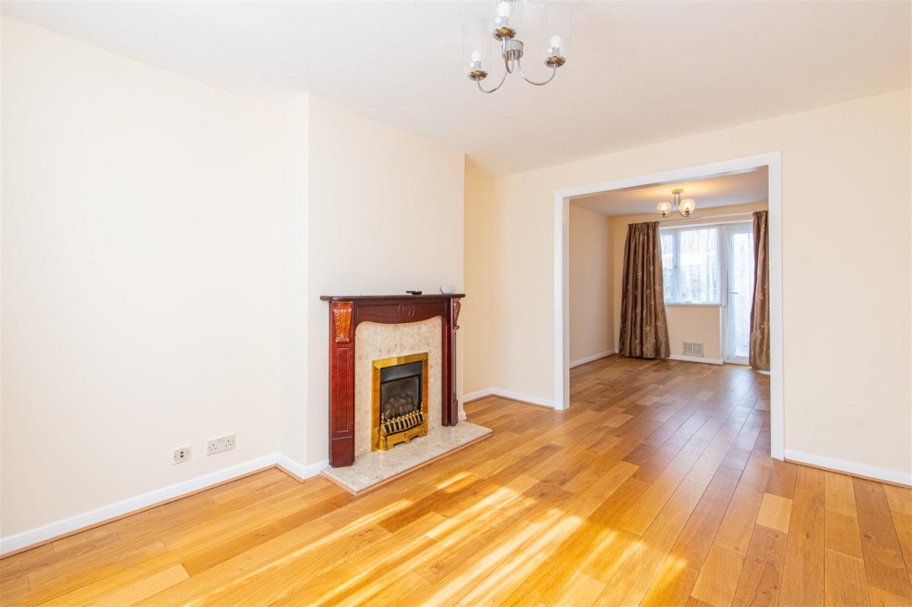 Images for St. Johns Road, Kettering EAID:oscarjamesapi BID:2