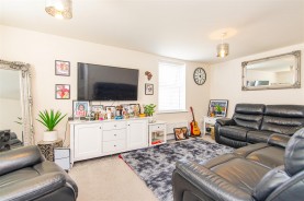 Images for Golding Crescent, Earls Barton, Northampton