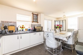 Images for Golding Crescent, Earls Barton, Northampton
