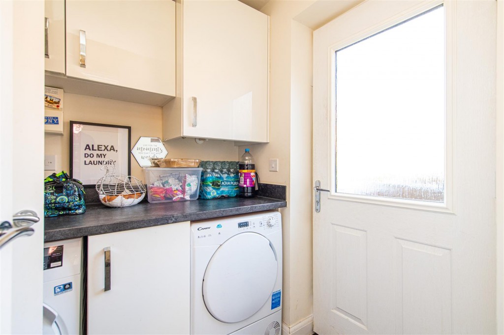 Images for Golding Crescent, Earls Barton, Northampton EAID:oscarjamesapi BID:6