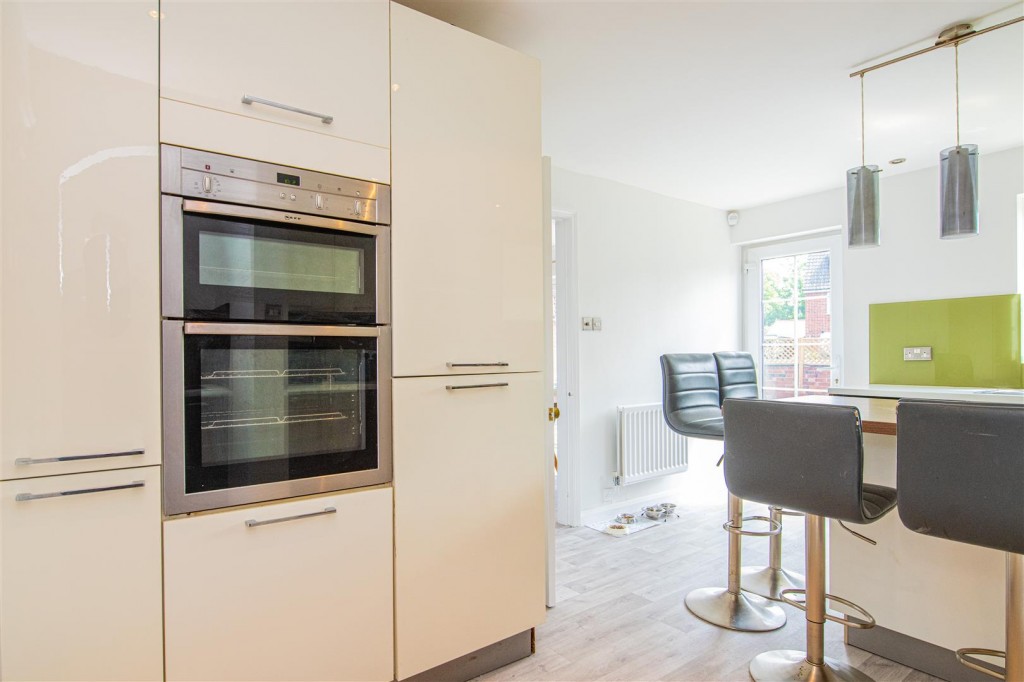 Images for Tower Court, Lubenham, Market Harborough EAID:oscarjamesapi BID:5