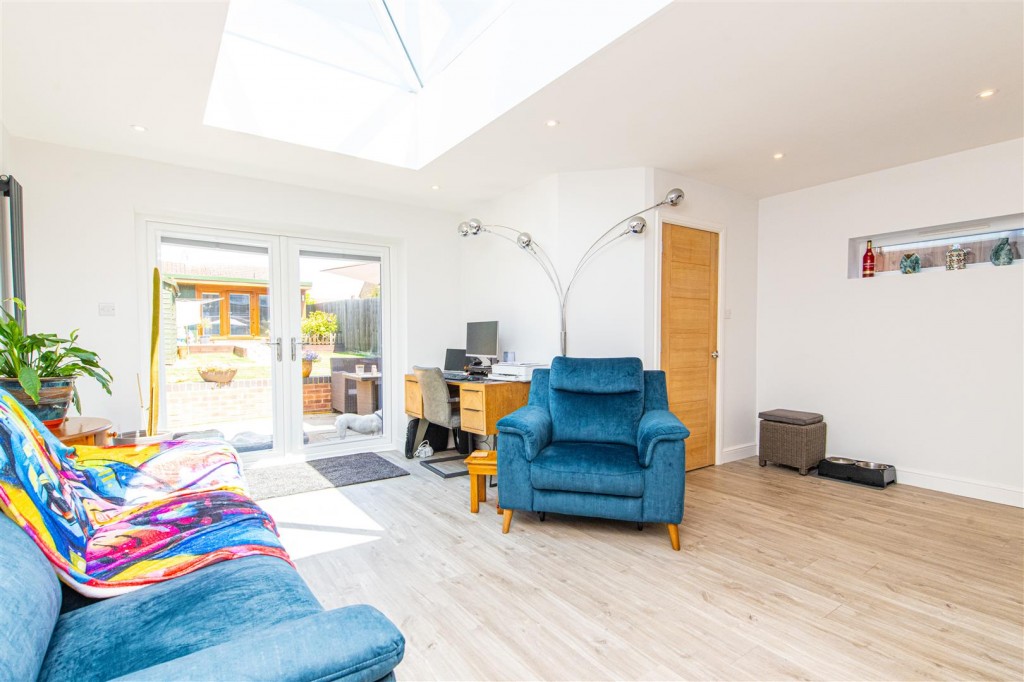 Images for Nelson Road, Corby EAID:oscarjamesapi BID:4