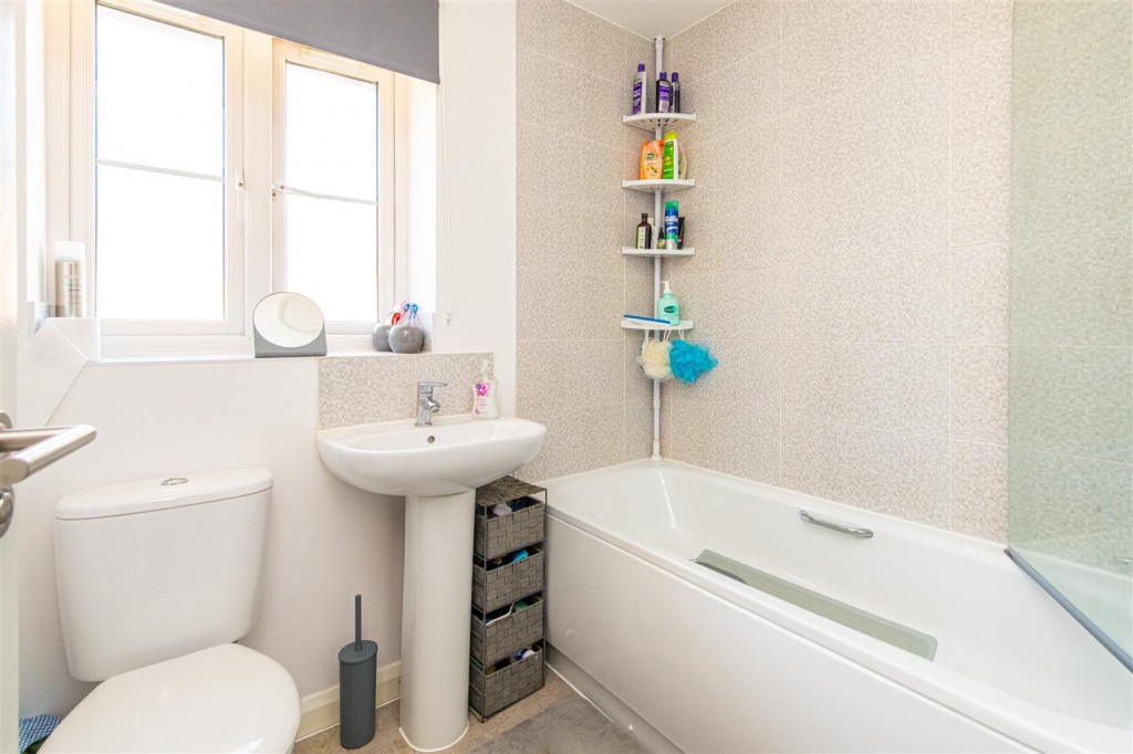 Images for Carton Grove, Wellingborough EAID:oscarjamesapi BID:3