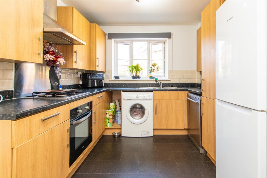 Images for Carton Grove, Wellingborough EAID:oscarjamesapi BID:3