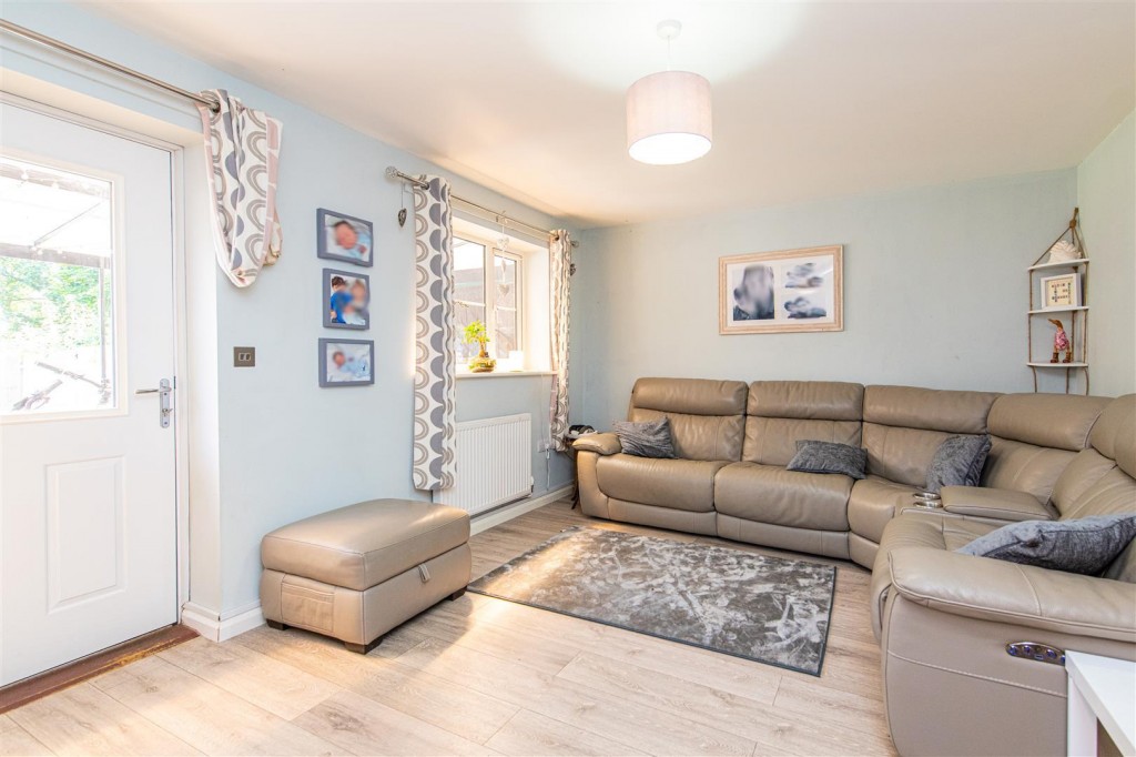 Images for Carton Grove, Wellingborough EAID:oscarjamesapi BID:3