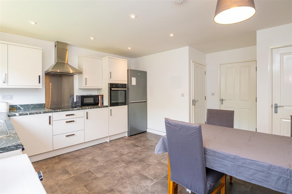 Images for Groome Street, Burton Latimer EAID:oscarjamesapi BID:3