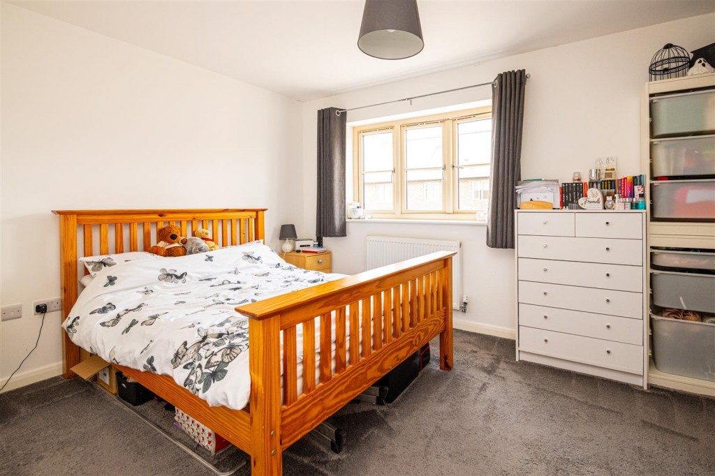 Images for Groome Street, Burton Latimer EAID:oscarjamesapi BID:3