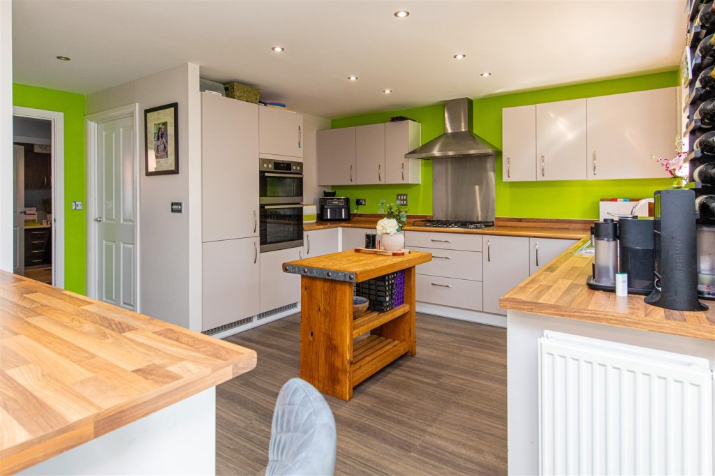 Images for Cartmel Drive, Corby EAID:oscarjamesapi BID:4