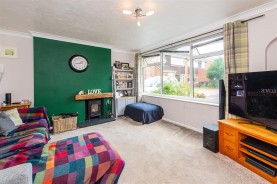 Images for Manor Way, Higham Ferrers, Rushden