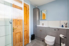 Images for Manor Way, Higham Ferrers, Rushden