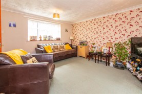 Images for Jubilee Gardens, Market Harborough