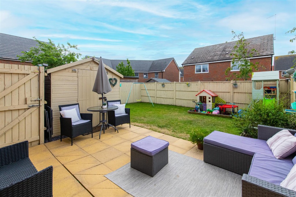 Images for Haddon Avenue, Barton Seagrave, Kettering EAID:oscarjamesapi BID:2