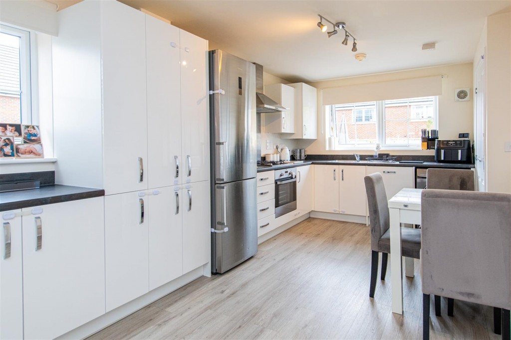 Images for Haddon Avenue, Barton Seagrave, Kettering EAID:oscarjamesapi BID:2