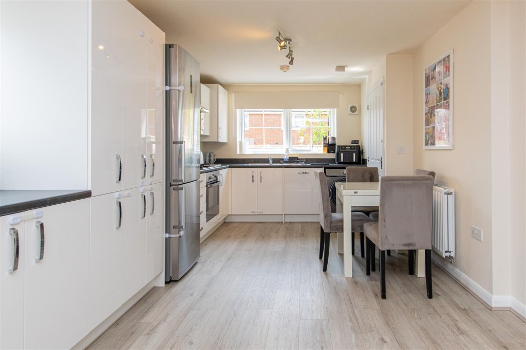 Images for Haddon Avenue, Barton Seagrave, Kettering EAID:oscarjamesapi BID:2