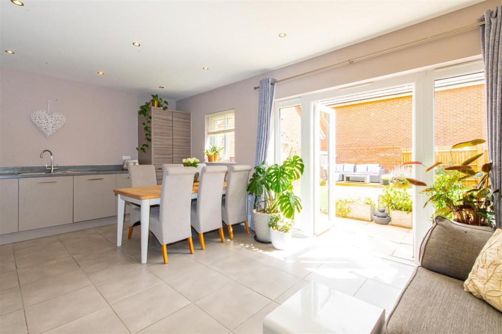 Images for Nicholas Road, Barton Seagrave EAID:oscarjamesapi BID:3