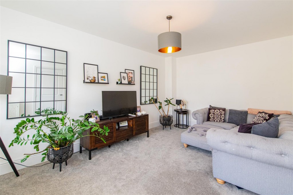 Images for Nicholas Road, Barton Seagrave EAID:oscarjamesapi BID:3